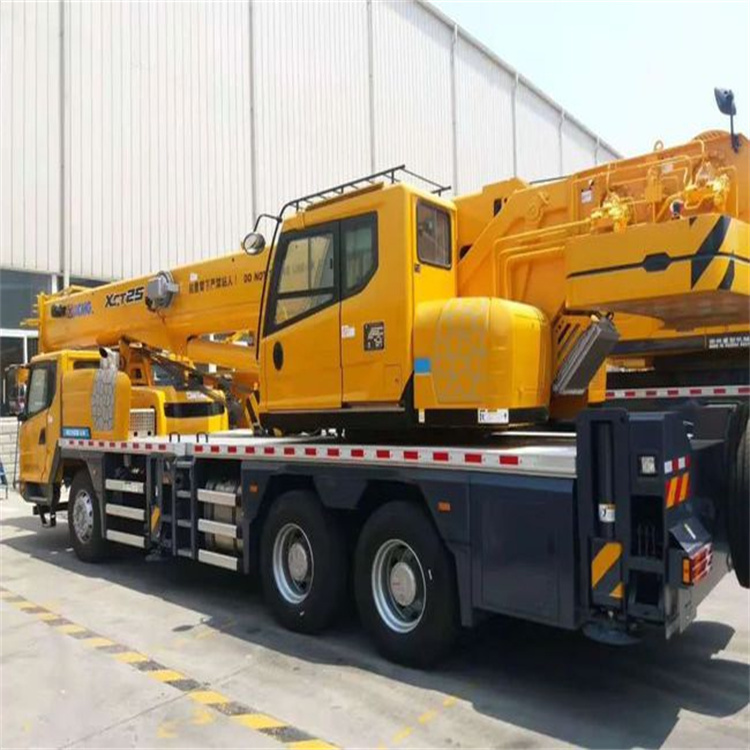 松潘离这最近出租吊车电话